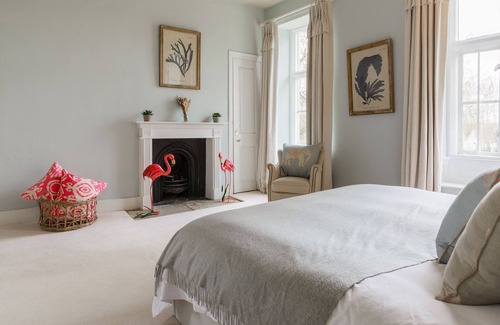 Quenington Other | Impressive Georgian Farmhouse with hot tub and games room - Yew Tree Farmhouse
