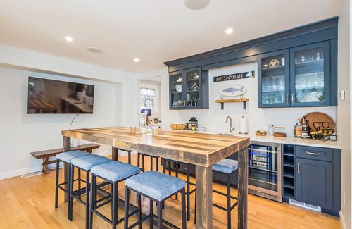 Osterville House | Impressive Osterville Residence - Ideal Location