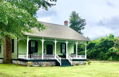 Society Hill House | In 1840 Burn Cottage