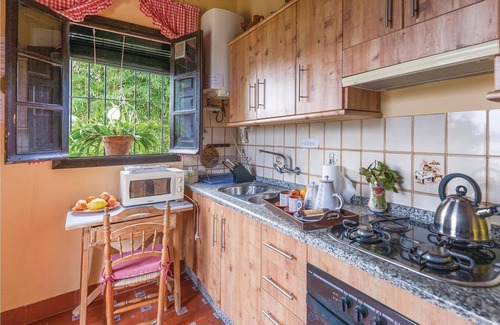 Arcos de la Frontera House | In a dreamlike landscape at the reservoir of Bornos you will find this fantastic vacation home.
