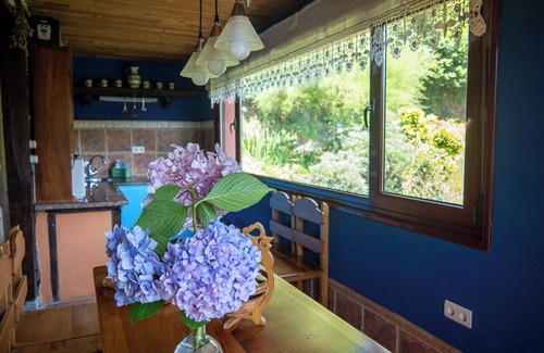 Las Rubias Cottage | In a natural setting surrounded by forest, old farmhouse rehabilitated.