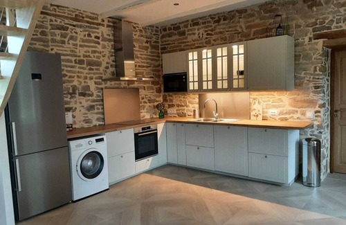 Concarneau House | In a private estate, charming cottage near the beaches, refurbished in 2023