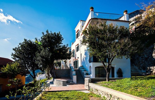 Pogerola Villa | In Amalfi villa sea view at 200 Mt from the beach.available for event