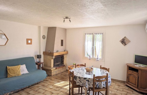 Balazuc House | In Balazuc (listed village): 4-room gite with air conditioning and wifi + swimming pool and Ardèche river
