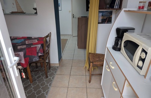 Olonne-sur-Mer House | In Chi-Couet, small house with parking and private garden