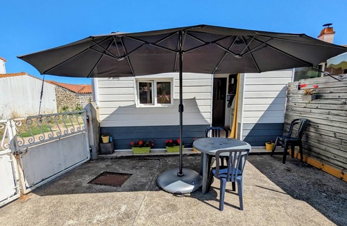 Olonne-sur-Mer House | In Chi-Couet, small house with parking and private garden