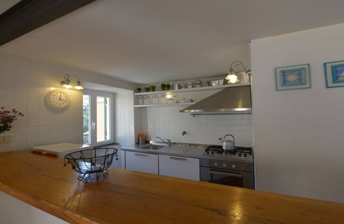 Corniglia Apartment | In Corniglia with balcony, Jacuzzi, free wi fi