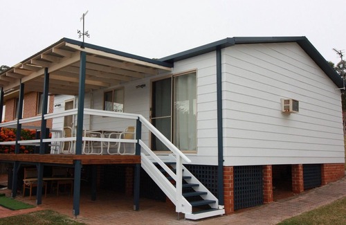 Manyana House | In Holiday Mode