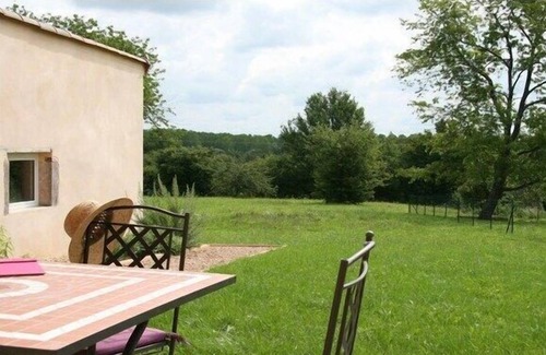 Cuisery Apartment | in La Fontenelle, Cuisery