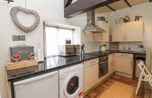 Middleham Cottage | In & Out Cottage