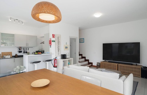 Pedras Pretas House | In Porto Santo, with jacuzzi - Villa Sea-Esta