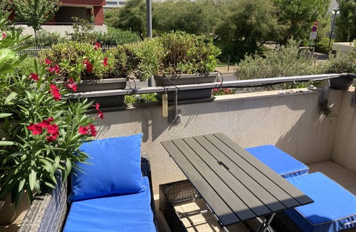 Sete Apartment | In Sète district VILLEROY Seaside 100 m beach Lido T2 54 m² air-conditioned