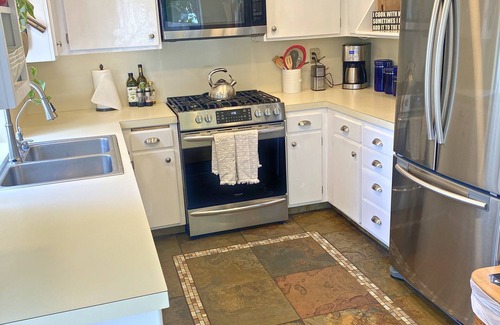 San Luis Obispo House | In SLO, Bright, 5-Bed 3-Bath, Safe Neighborhood with EV Charger