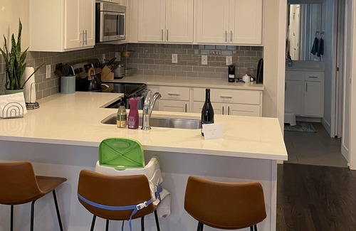 Jefferson Park House | In the Center of Denver's Best: Walk to LoHi, Downtown, Breweries + Park