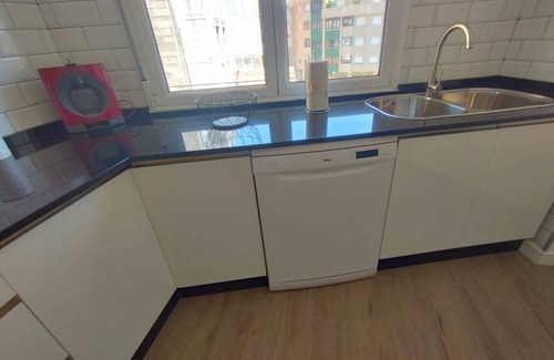 Moana Apartment | In the center of Moaña, a few minutes walk from the maritime station and Vigo
