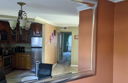 Sunnyvale Condo | In the Center of Silicon Valley Spacious 2 bedroom, 2 bathroom, sleeps 7