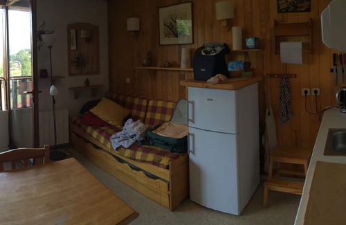 Montclar Apartment | In the center of the resort, close to the shops and back to the forest