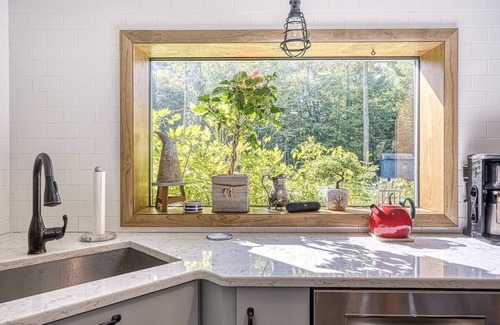 Swan Lake House | In the cloud ~your cozy lake house
