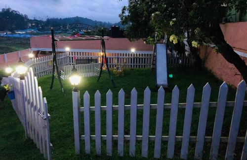 Ooty Villa | In the embrace of nature, amidst busy Ooty