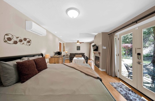 O'Brien Bed & Breakfast | In the forest and nature, yet connected to the world!