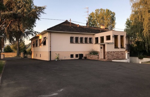 Sigolsheim Villa | In the heart of Alsace, between Vineyard and Mountain .