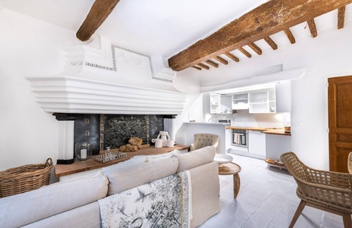 Saint-Paul-de-Vence Apartment | In the heart of St Paul de Vence
