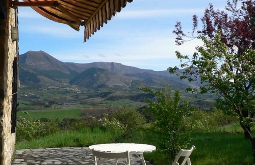 Montferrand-la-Fare House | In the heart of a natural park, provencal house with garden and terrace.
