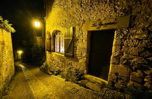 Beynac-et-Cazenac Apartment | In the heart of Beynac, your cosy rental