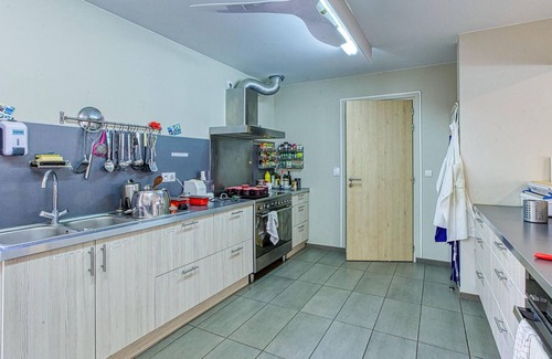 Marcilhac-sur-Cele House | In the heart of the regional nature park Grands Causses welcomes you this very spacious cottage many