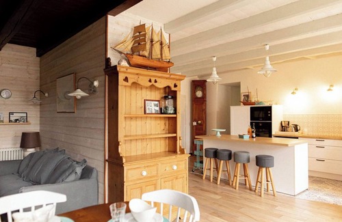 Cancale House | In the heart of "Cancale" garden , 500m sea/garage