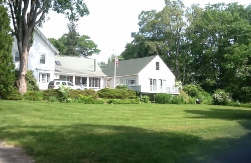 Castine House | In The Heart Of Castine, 3 blocks from docks, perfect for family reunions