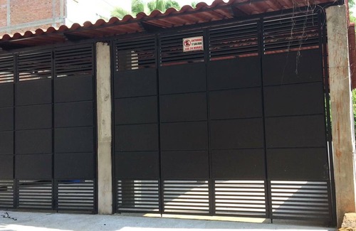 Downtown Puerto Vallarta Condo | In the heart of down town Puerto Vallarta, quiet 1 BR condo.
