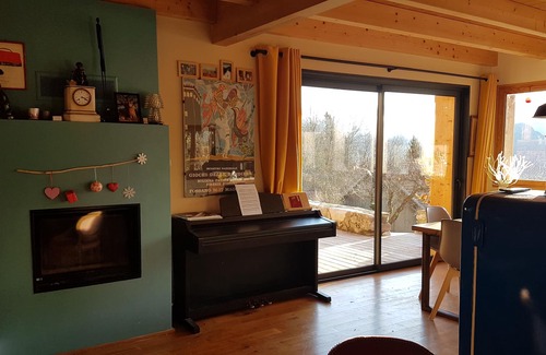 Dingy-Saint-Clair Ski Chalet | In the heart of nature, at the foot of Parmelan