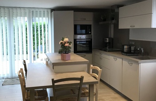 Marvejols Apartment | In the heart of Gevaudan: Apartment 2 pers. comfortable, ground floor.