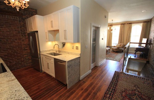 Paris Apartment | In the Heart of Historic Downtown Paris KY