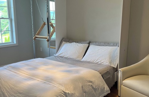 Hancock Resort | In the HEART of JIMINY PEAK MOUNTAIN RESORT slope side, shopping restaurants