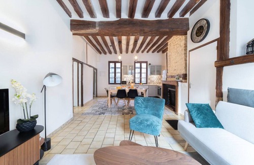 Joigny Apartment | In the heart of joiny