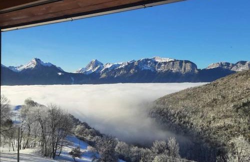 Montmin Apartment | In the heart of nature with an unique view