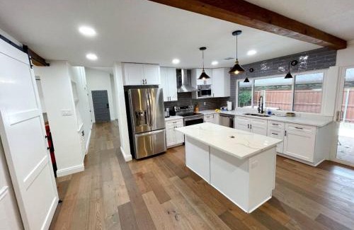 Plano House | In the heart of Plano complete remodel home