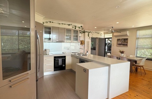 Port Lincoln House | In the heart of Port Lincoln