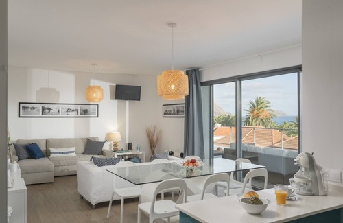 Vila Baleira House | In the Heart of Porto Santo - Casa da Maresia