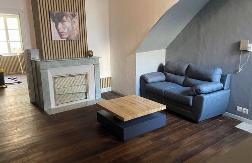 Saint-Mihiel Apartment | In the Heart of Saint Mihiel, Charming Pied-à-Terre, Close to Historic Places