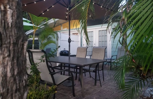 Siesta Key Village Villa | In the Heart of Siesta Key Village and Steps to the #1 Beach