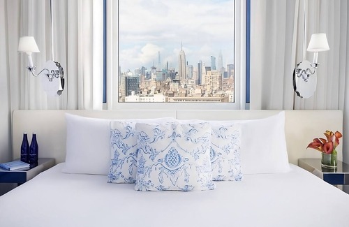 SoHo Hotel | In the Heart of SoHo District! Stunning City Views, Pet-friendly, Prime Location