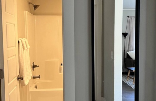 Aberdeen Apartment | In the heart of Southern Pines & Pinehurst!