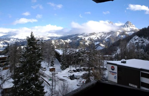 Pra Loup Apartment | In the heart of the resort: 6-person apartment