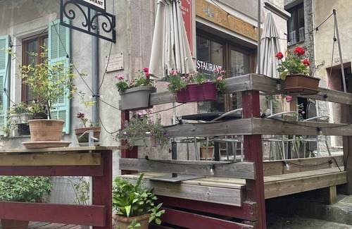 Moulinet Apartment | In the heart of the Mercantour Park, typical apartment full of charm!