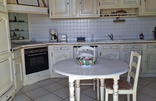 Bommes Bed & Breakfast | In the heart of the Sauternes crus classés, the Maison de Grand Pierre