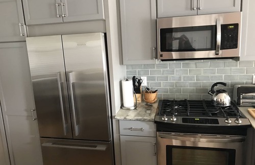 Marblehead Condo | In the heart of the historic district