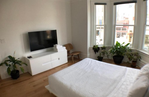 Castro District House | In the Heart of The Castro Apartment